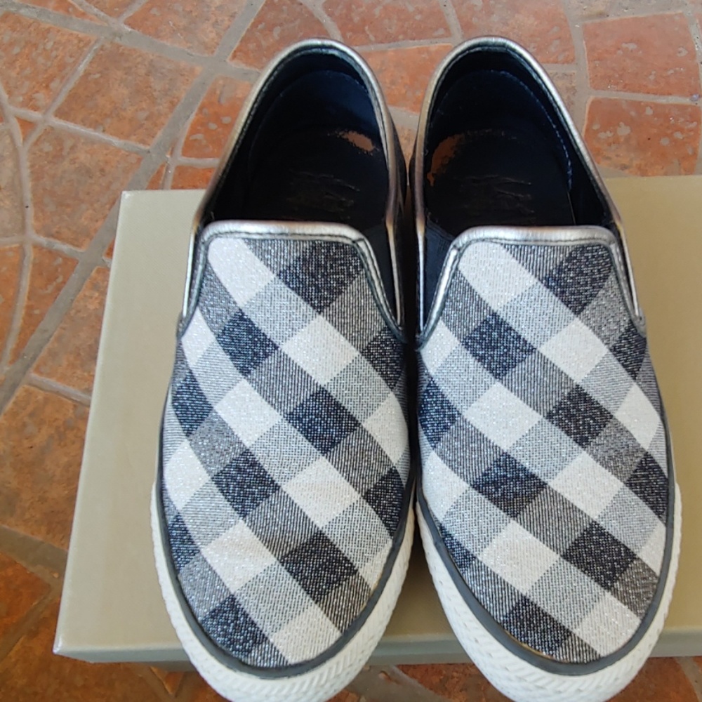 Burberry slip on shoes
